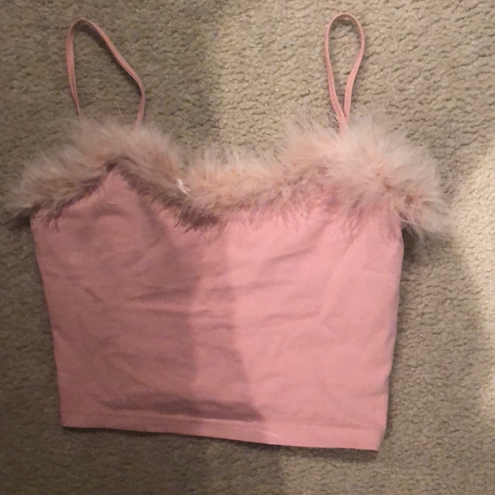 Print crop top with feather neckline trim